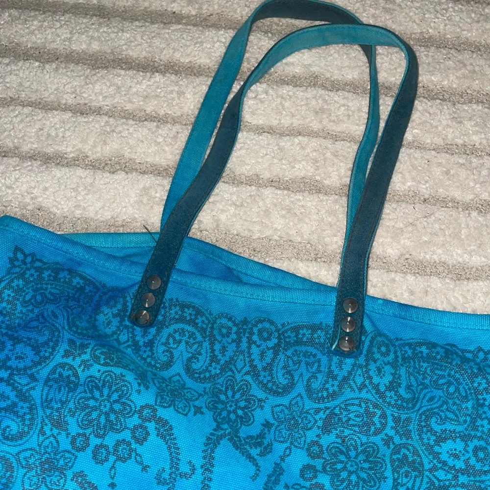 Free People Tote Beach Bag in Blue - Picture 2 of 3